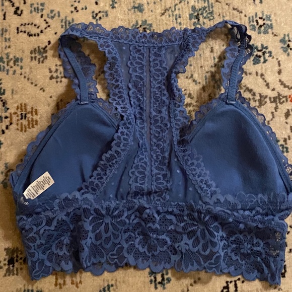 BRAS 3 FOR $30 Aerie lace padded bralette - Picture 2 of 3
